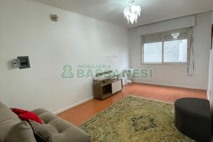Apartamento com 61m², 2 dormitórios, 1 vaga, no bairro Rio Branco em Caxias do Sul para Comprar