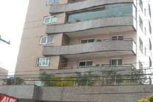 Apartamento com 178m², 3 dormitórios, 4 vagas, no bairro Exposição em Caxias do Sul para Comprar