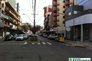 Loja com 272m², no bairro São Pelegrino em Caxias do Sul para Comprar