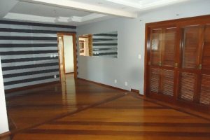 Apto/Cobertura com 276m², 3 dormitórios, 2 vagas, no bairro Sagrada Família em Caxias do Sul para Comprar