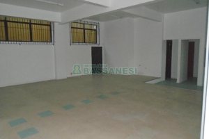 Loja com 370m², no bairro Lourdes em Caxias do Sul para Alugar