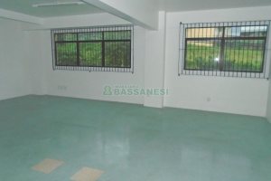 Loja com 370m², no bairro Lourdes em Caxias do Sul para Alugar