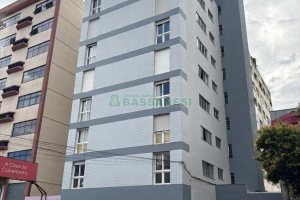 Apto Mobiliado com 50m², 1 dormitório, 1 vaga, no bairro Centro em Caxias do Sul para Alugar