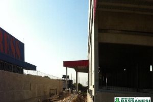 Pavilhão com 5751m², no bairro Santa Fé em Caxias do Sul para Alugar