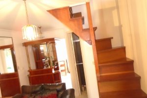 Sobrado Mobiliado com 70m², 2 dormitórios, 1 vaga, no bairro Marechal Floriano em Caxias do Sul para Alugar