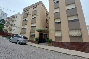 Apto Mobiliado com 130m², 4 dormitórios, 1 vaga, no bairro Centro em Caxias do Sul para Alugar
