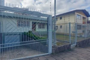 Casa com 180m², 4 dormitórios, 1 vaga, no bairro Sagrada Família em Caxias do Sul para Alugar