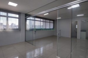 Sala com 60m², 1 vaga, no bairro Centro em Caxias do Sul para Alugar
