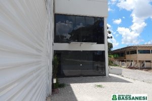 Pavilhão com 310m², no bairro De Lazzer em Caxias do Sul para Comprar