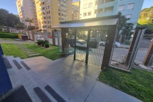 Apartamento com 95m², 3 dormitórios, 1 vaga, no bairro Lourdes em Caxias do Sul para Alugar