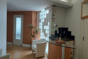 Sala Mobiliada com 67m², 1 vaga, no bairro Lourdes em Caxias do Sul para Alugar ou Comprar