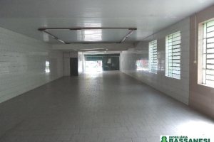 Loja com 340m², no bairro Lourdes em Caxias do Sul para Alugar ou Comprar