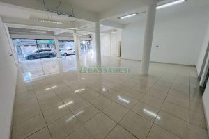 Loja com 170m², no bairro Lourdes em Caxias do Sul para Alugar