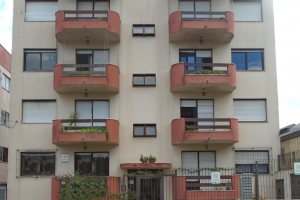 Apartamento com 54m², 2 dormitórios, 1 vaga, no bairro Rio Branco em Caxias do Sul para Alugar