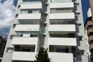 Apartamento com 95m², 2 dormitórios, 2 vagas, no bairro Madureira em Caxias do Sul para Alugar