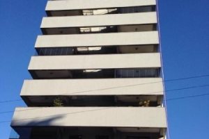 Apartamento com 86m², 2 dormitórios, 1 vaga, no bairro Lourdes em Caxias do Sul para Comprar