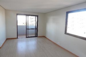 Apartamento com 86m², 2 dormitórios, 1 vaga, no bairro Lourdes em Caxias do Sul para Comprar