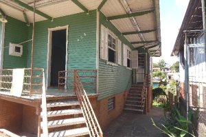 Casa com 200m², 3 dormitórios, 1 vaga, no bairro Rio Branco em Caxias do Sul para Comprar