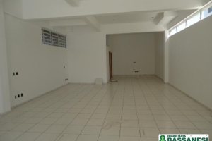 Loja com 170m², no bairro Santa Catarina em Caxias do Sul para Alugar