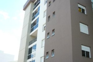 Apartamento com 82m², 3 dormitórios, 3 vagas, no bairro Vinhedos em Caxias do Sul para Comprar