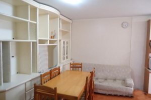 Apto Mobiliado com 61m², 2 dormitórios, 1 vaga, no bairro Centro em Caxias do Sul para Comprar