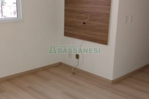 Apartamento com 49m², 2 dormitórios, 2 vagas, no bairro Jardim Eldorado em Caxias do Sul para Comprar
