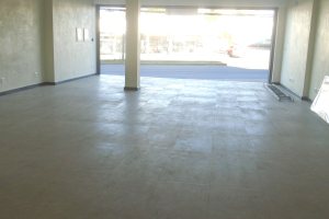 Loja com 850m², no bairro De Lazzer em Caxias do Sul para Alugar