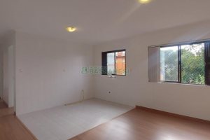 Apartamento com 49m², 1 dormitório, 1 vaga, no bairro Petrópolis em Caxias do Sul para Alugar