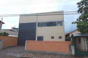 Pavilhão com 300m², no bairro Marechal Floriano em Caxias do Sul para Alugar