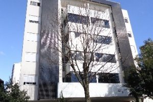Apartamento com 90m², 3 dormitórios, 1 vaga, no bairro Floresta em Caxias do Sul para Alugar
