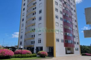Apto Mobiliado com 94m², 3 dormitórios, 2 vagas, no bairro Rio Branco em Caxias do Sul para Comprar