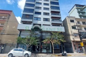 Apartamento com 221m², 3 dormitórios, 2 vagas, no bairro Centro em Caxias do Sul para Alugar ou Comprar
