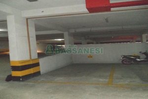 Box com 15m², no bairro Centro em Caxias do Sul para Alugar