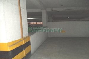 Box com 15m², no bairro Centro em Caxias do Sul para Alugar