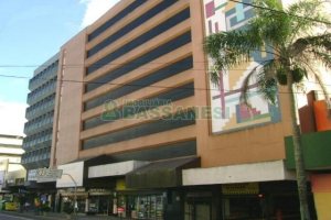 Box com 15m², no bairro Centro em Caxias do Sul para Alugar