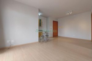 Apartamento com 60m², 1 dormitório, 1 vaga, no bairro Lourdes em Caxias do Sul para Alugar