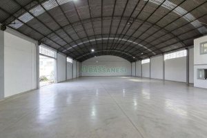 Pavilhão com 1710m², no bairro Santa Catarina em Caxias do Sul para Alugar