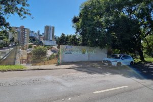 Predio com 500m², no bairro São Leopoldo em Caxias do Sul para Comprar