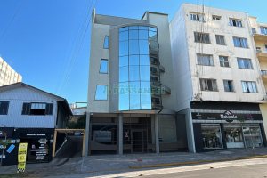 Predio com 1200m², 9 vagas, no bairro Centro em Caxias do Sul para Alugar