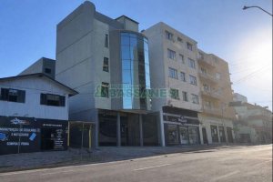 Predio com 1200m², 9 vagas, no bairro Centro em Caxias do Sul para Alugar