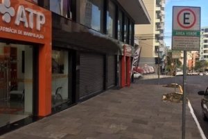 Loja com 110m², 1 vaga, no bairro Centro em Caxias do Sul para Comprar