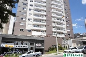 Apartamento com 117m², 3 dormitórios, 2 vagas, no bairro Centro em Caxias do Sul para Comprar