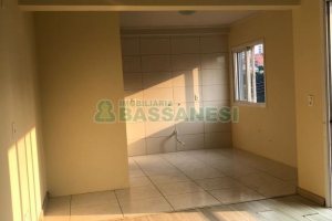 Apartamento com 70m², 2 dormitórios, 2 vagas, no bairro Interlagos em Caxias do Sul para Alugar