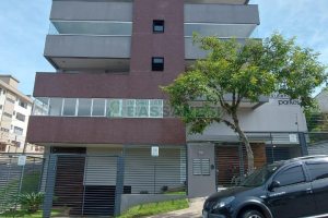 Apto Mobiliado com 79m², 2 dormitórios, 2 vagas, no bairro Medianeira em Caxias do Sul para Alugar