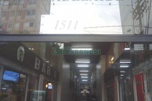 Sala Mobiliada com 38m², no bairro Centro em Caxias do Sul para Alugar