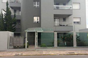 Apto Mobiliado com 37m², 1 dormitório, 1 vaga, no bairro Petrópolis em Caxias do Sul para Alugar