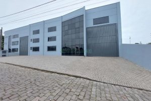Pavilhão com 678m², no bairro Ana Rech em Caxias do Sul para Alugar