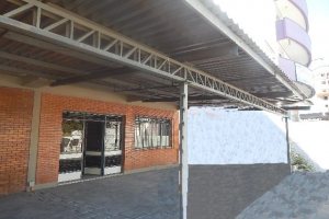 Loja com 800m², no bairro Sagrada Família em Caxias do Sul para Alugar