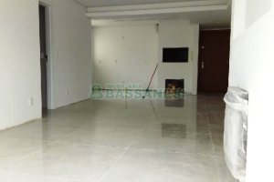 Apartamento com 115m², 3 dormitórios, 2 vagas, no bairro Marechal Floriano em Caxias do Sul para Comprar