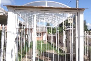 Casa com 50m², 2 dormitórios, no bairro Santa Catarina em Caxias do Sul para Comprar